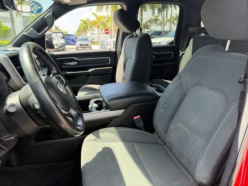 Used 2022 RAM 1500 Big Horn w/ Night Edition AWD/4WD image 12