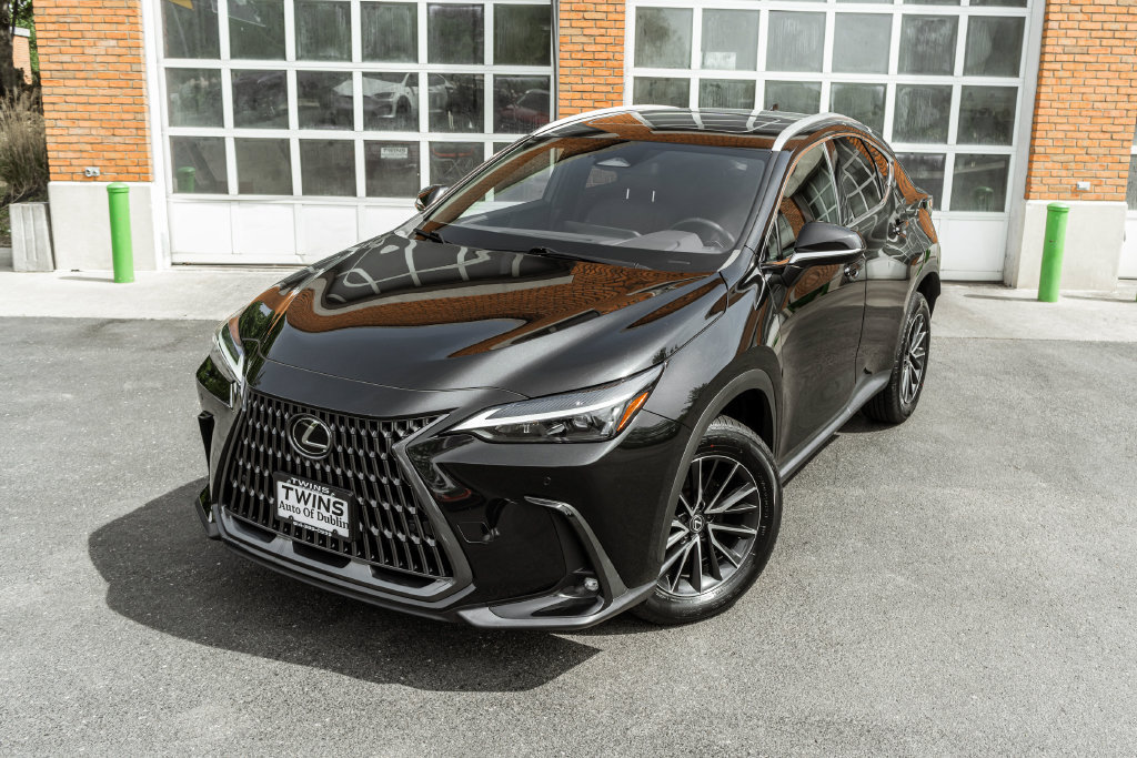 Used 2024 Lexus NX 350 AWD image 2