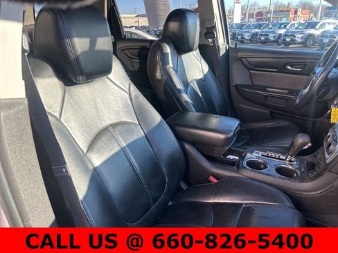 Used 2014 GMC Acadia SLT image 5