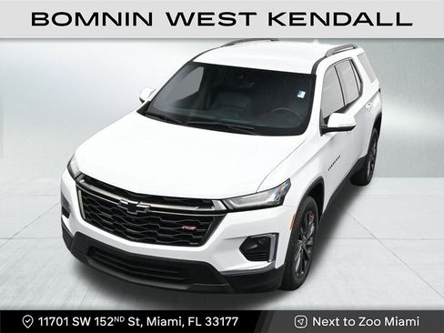 Used 2023 Chevrolet Traverse RS image 19