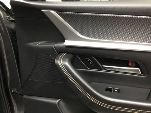 Used 2025 MAZDA CX-90 3.3 Turbo w/ Preferred Package image 23