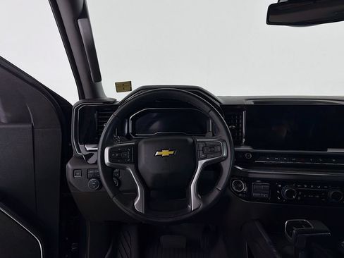 Used 2024 Chevrolet Silverado 1500 LTZ AWD/4WD image 21