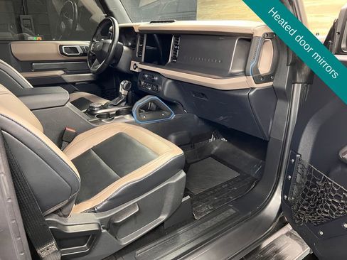 Used 2022 Ford Bronco Wildtrak image 8