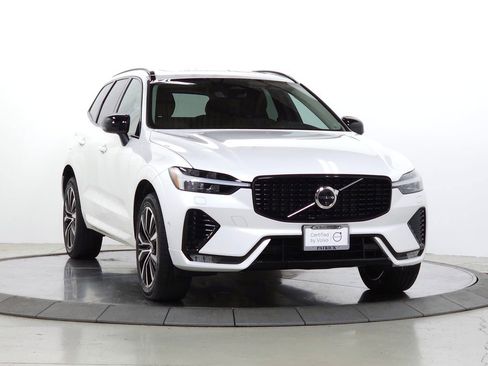 Certified 2024 Volvo XC60 B5 Plus w/ Climate Package AWD/4WD image 1