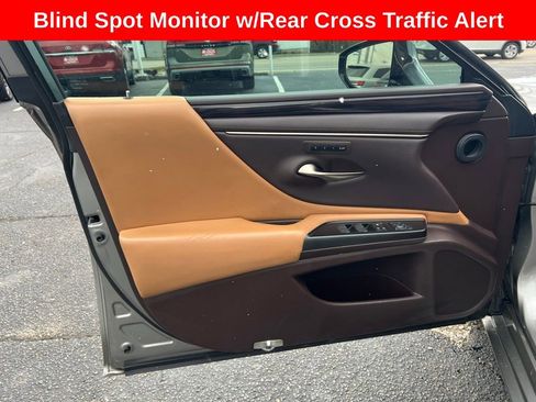 Used 2019 Lexus ES 350 w/ Premium Package FWD image 13