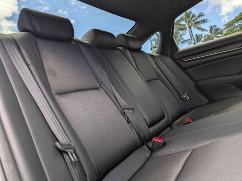 Used 2020 Honda Accord Sport image 17