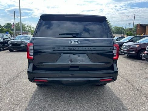 Certified 2023 Ford Expedition Limited AWD/4WD image 5