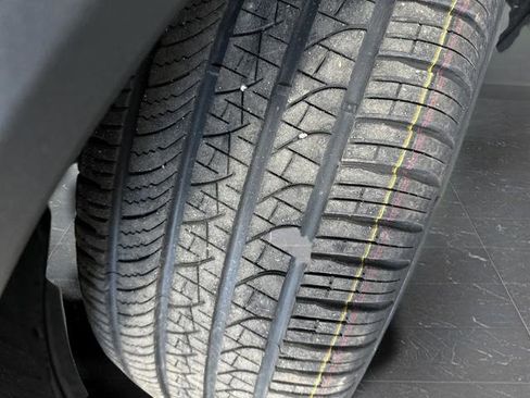 New 2026 Ford Explorer ST-Line image 41