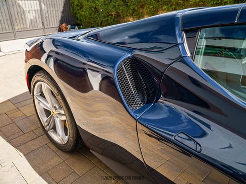 Used 2025 Ferrari 296 GTS image 60