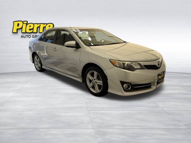 Used 2013 Toyota Camry SE FWD image 6
