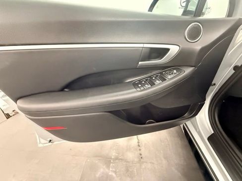 Certified 2026 Hyundai Sonata SEL FWD image 15