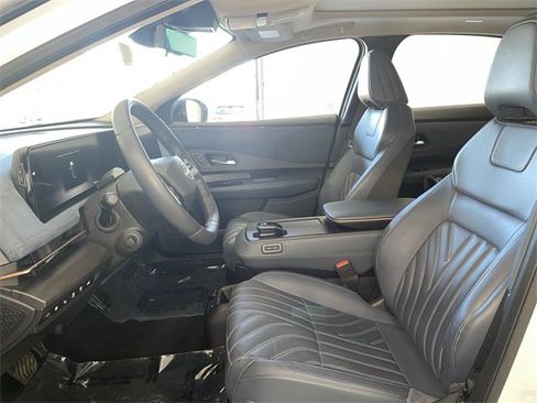 Certified 2024 Nissan Ariya AWD image 23