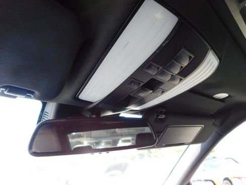 Used 2014 Mercedes-Benz E 350 4MATIC Sedan image 34