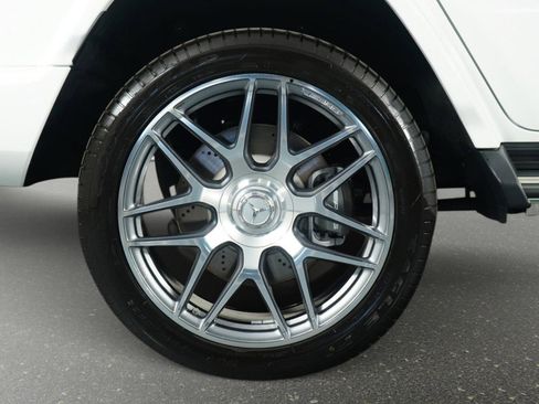 Used 2025 Mercedes-Benz G 63 AMG 4MATIC image 30