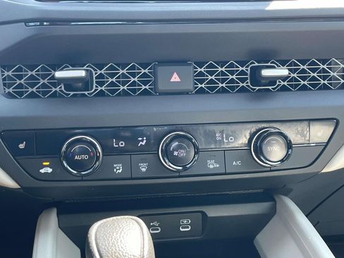 Used 2023 Honda Accord EX image 26