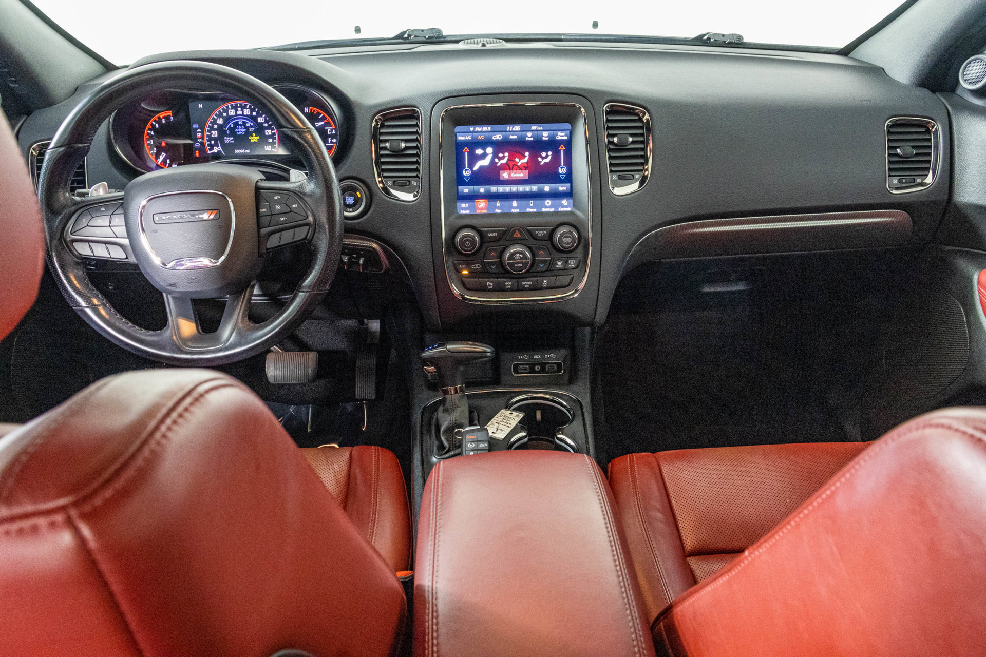 Used 2020 Dodge Durango R/T w/ Blacktop Package AWD/4WD image 29