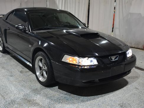 Used 2002 Ford Mustang GT image 4