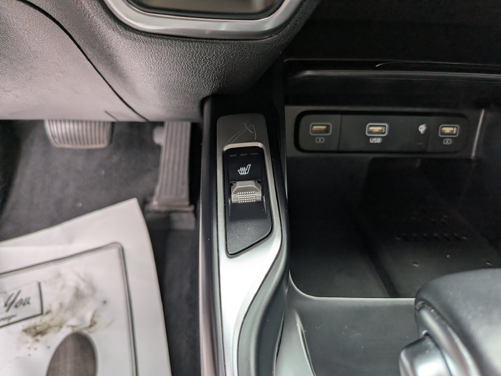 Certified 2023 Kia Sorento EX FWD image 27