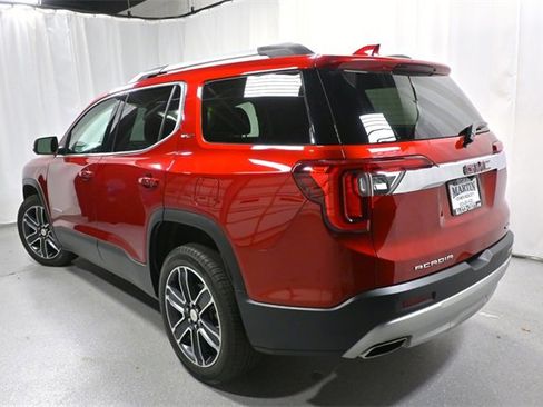 Used 2022 GMC Acadia SLT w/ Technology Package image 6
