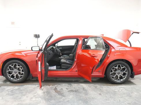 Used 2016 Chrysler 300 S image 24
