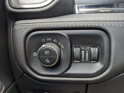 Certified 2024 RAM 1500 Limited image 21