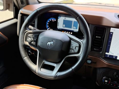 Used 2024 Ford Bronco Outer Banks AWD/4WD image 24