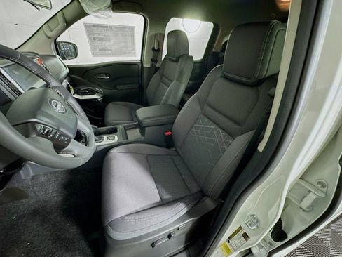 New 2026 Nissan Frontier SV w/ All-Weather Content Package image 18