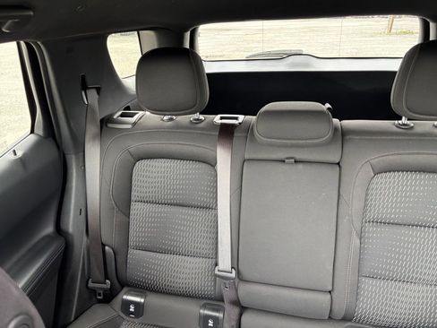 Used 2025 Chevrolet Equinox LT AWD/4WD image 39