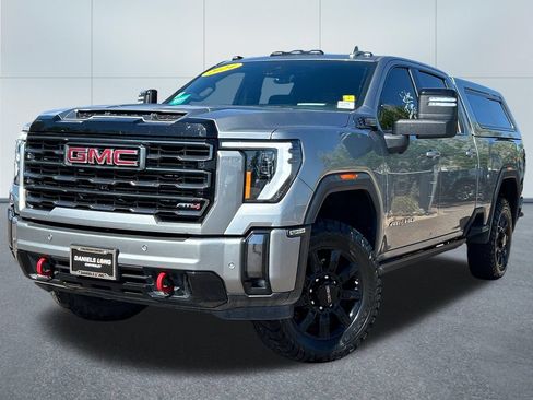Used 2024 GMC Sierra 2500 AT4 w/ Technology Package AWD/4WD image 1