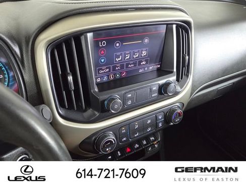 Used 2022 GMC Canyon Denali AWD/4WD image 25