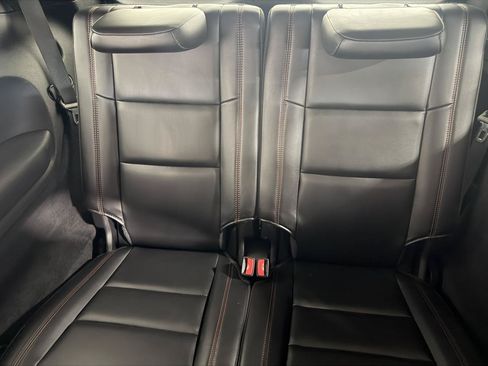 Used 2018 Dodge Durango GT AWD/4WD image 22
