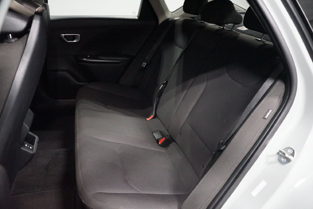 Used 2026 Kia K4 FWD image 26