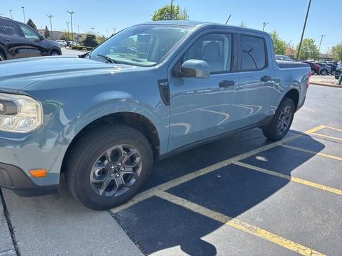 Used 2023 Ford Maverick XLT w/ XLT Luxury Package FWD image 3