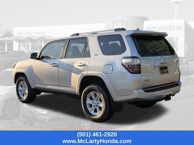 Used 2024 Toyota 4Runner SR5 AWD/4WD image 3