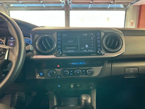Used 2023 Toyota Tacoma SR5 AWD/4WD image 23