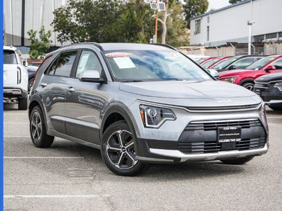 Certified 2025 Kia Niro EX