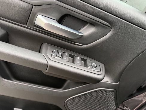 New 2026 RAM 1500 Express AWD/4WD image 6