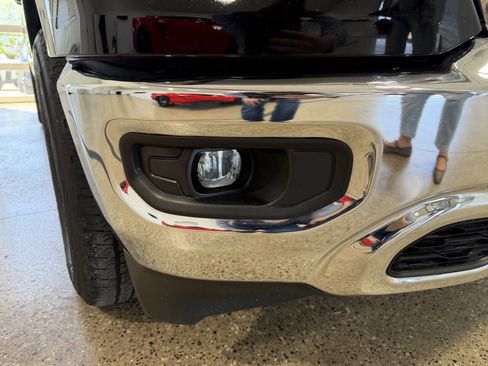Used 2023 RAM 1500 Big Horn AWD/4WD image 14