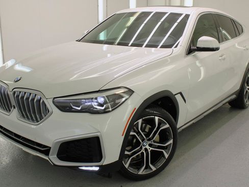 Used 2020 BMW X6 sDrive40i w/ Premium Package RWD image 2