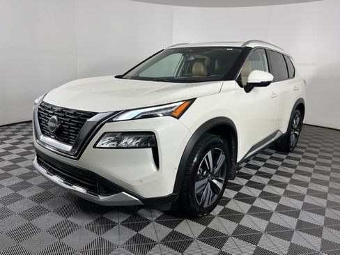Used 2023 Nissan Rogue Platinum w/ Platinum Premium Package FWD image 6