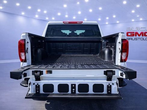 Used 2023 GMC Sierra 1500 Elevation w/ X31 Off-Road Package image 10