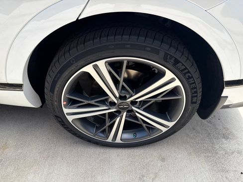 New 2026 Genesis GV80 3.5T e-SC AWD/4WD image 8