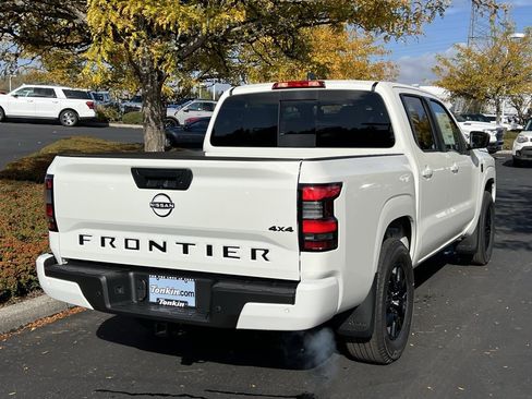 New 2026 Nissan Frontier SV w/ SV Convenience Package image 6