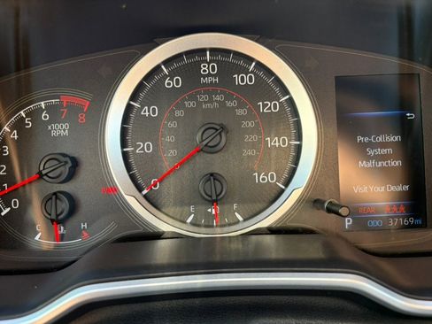 Used 2019 Toyota Corolla SE FWD image 34