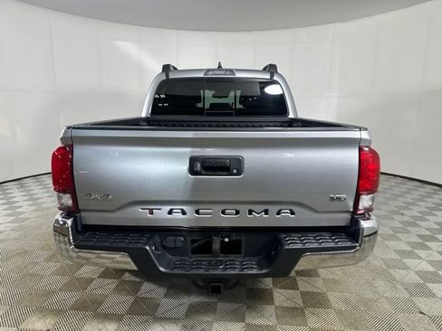 Used 2023 Toyota Tacoma SR5 AWD/4WD image 6