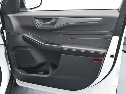 New 2026 Ford Escape Active image 28