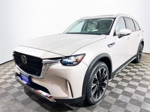 Used 2024 MAZDA CX-90 Plug-In Hybrid w/ Premium Plus image 3