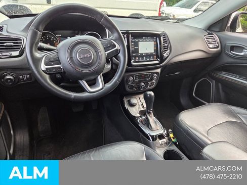 Used 2018 Jeep Compass Limited w/ Navigation Group AWD/4WD image 11