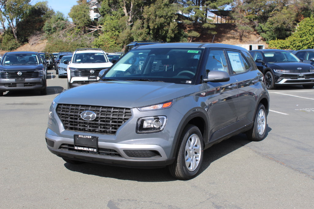 New 2026 Hyundai Venue SE FWD image 3