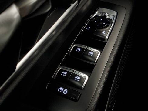 Used 2025 Kia Telluride S AWD/4WD image 14